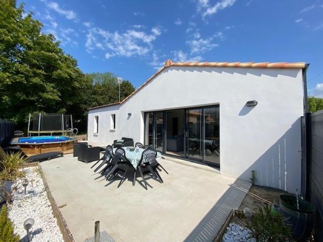 Maison La Garenne サン・ジャン·ド・モン エクステリア 写真